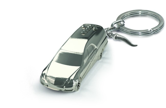 Nouveau Design porte-clés en métal de luxe, porte-clés de voiture